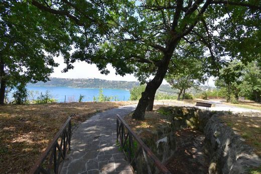 Villa en Castel Gandolfo, Roma