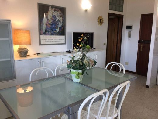 Piso / Apartamento en Cervia, Rávena