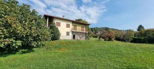 Villa in Perego, Provincia di Lecco