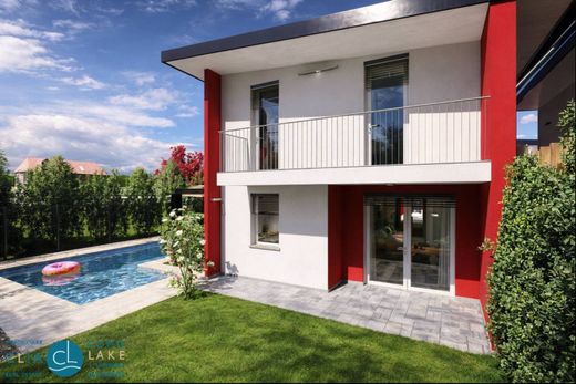 Villa in Carimate, Provincia di Como