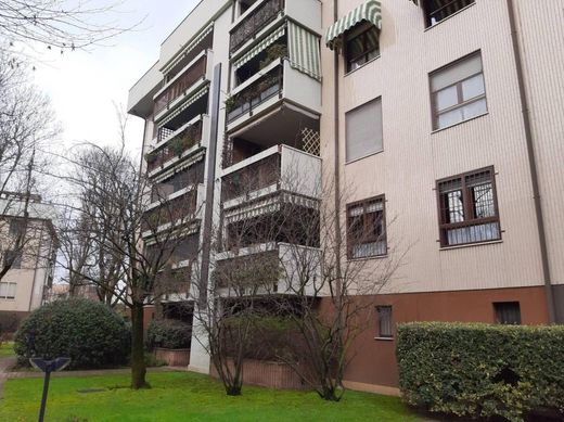 Penthouse in Buccinasco, Milan