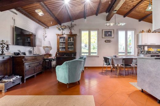 Villa in Marzabotto, Bologna