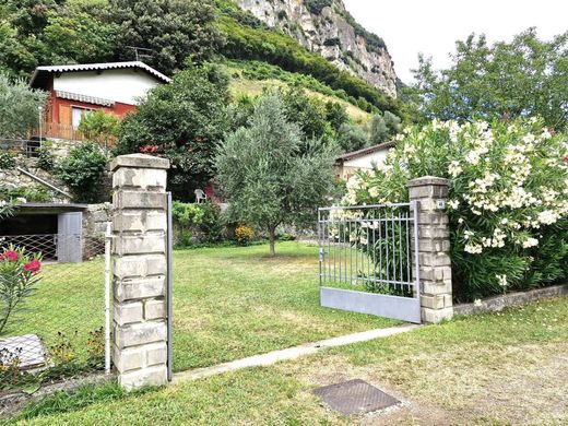 Villa Arco, Trento ilçesinde