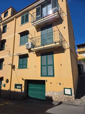 Casa de luxo - Monte di Procida, Nápoles