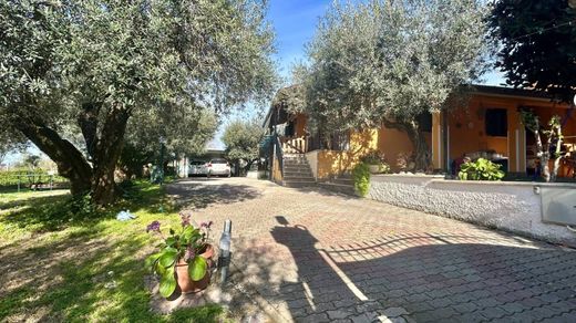 Villa in Albano Laziale, Rome