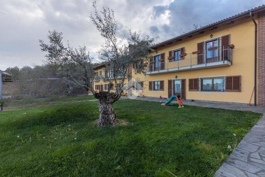 Villa en Peñarol, Turín