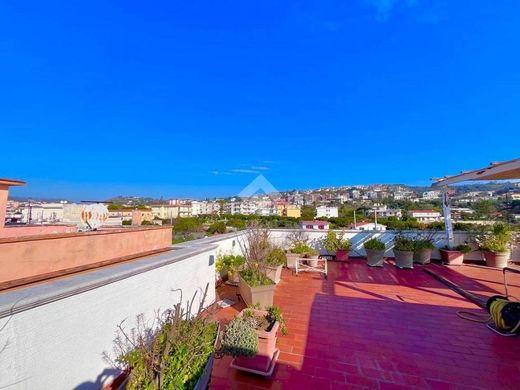 Penthouse à Pouzzoles, Naples