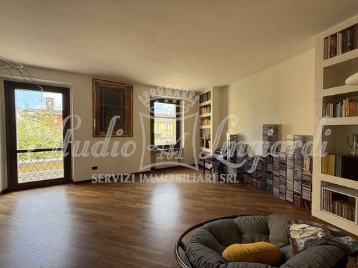 Luxe woning in Lodi, Provincia di Lodi