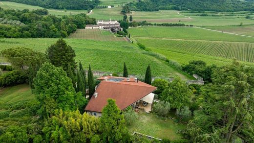 Villa in Negrar, Provincia di Verona