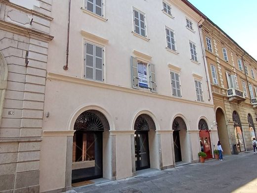 Penthouse in Piacenza, Provincia di Piacenza