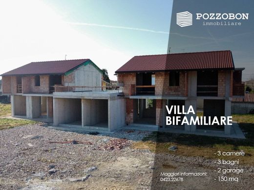 Villa in Montebelluna, Provincia di Treviso