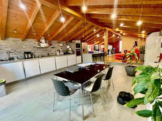 Penthouse in Bologna, Emilia-Romagna