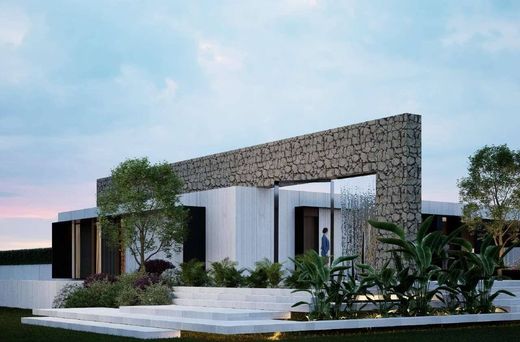 Villa in Nola, Naples