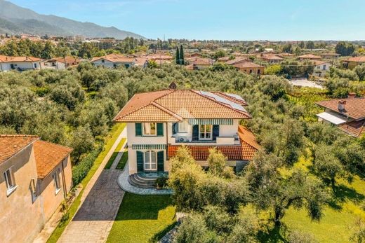 ﻓﻴﻼ ﻓﻲ Massa, Provincia di Massa-Carrara