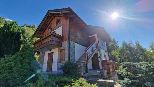 Villa in Aprica, Provincia di Sondrio