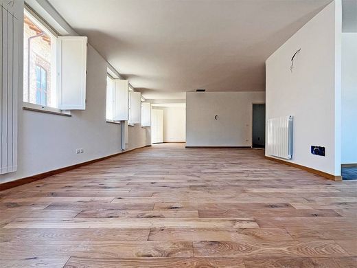 Casa di lusso a L'Aquila, Aquila