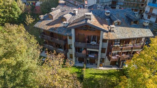 Apartment / Etagenwohnung in Limone Piemonte, Provincia di Cuneo