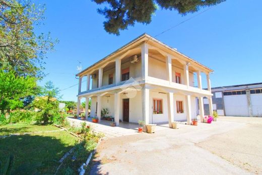 Villa a Campomarino, Campobasso