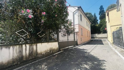 Villa a Biassono, Monza e Brianza