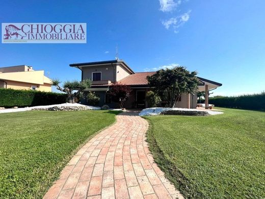 Villa in Loreo, Provincia di Rovigo