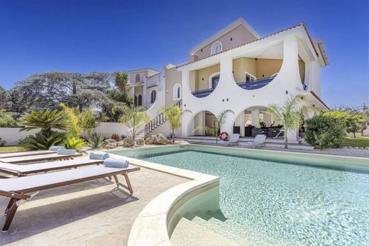 Villa in Syracuse, Sicily