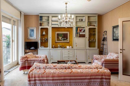 Apartment in Milan, Lombardy