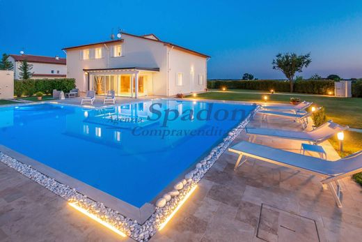 Villa in Monsummano Terme, Provincia di Pistoia