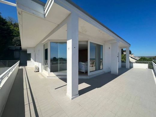 Villa in Montesilvano, Provincia di Pescara