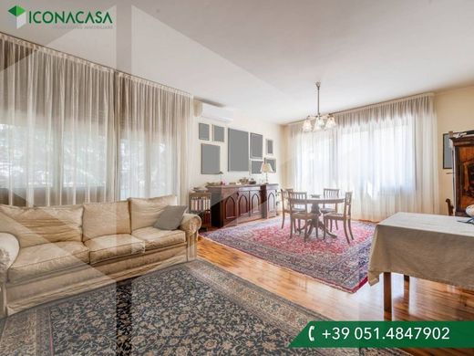 Piso / Apartamento en Bolonia, Emilia-Romaña