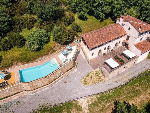 Country House in Vicopisano, Pisa