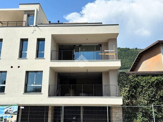 Apartment in Sarnico, Provincia di Bergamo