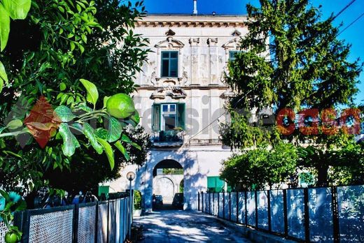 Apartment / Etagenwohnung in Vietri sul Mare, Provincia di Salerno