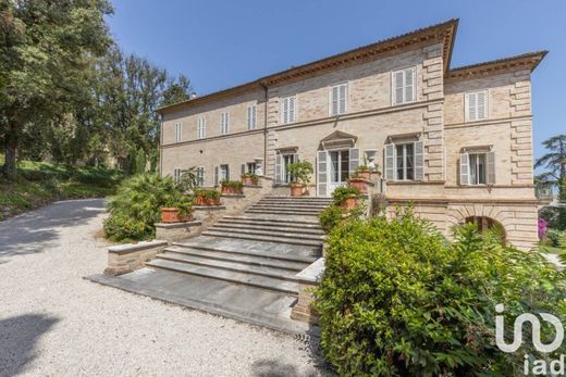 Villa a Porto San Giorgio, Fermo