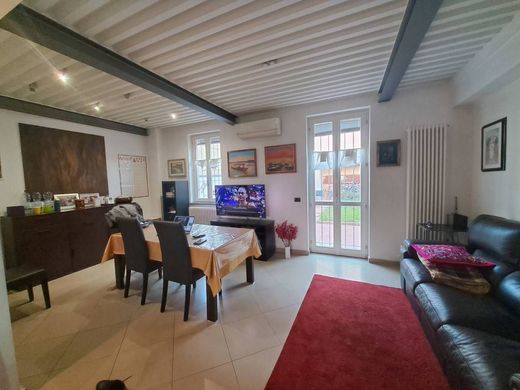 Luxe woning in Parma, Provincia di Parma