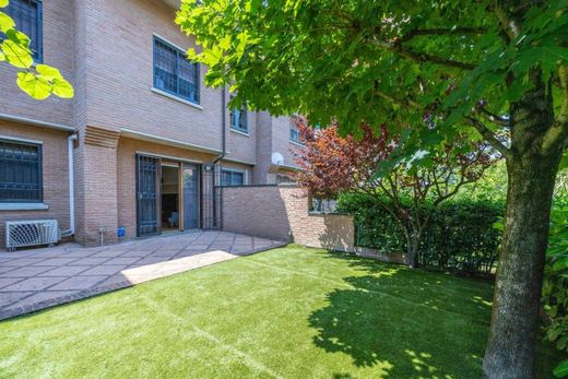 Reihenhaus in Casalecchio di Reno, Bologna