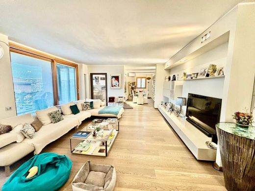 Apartment in Buccinasco, Milan