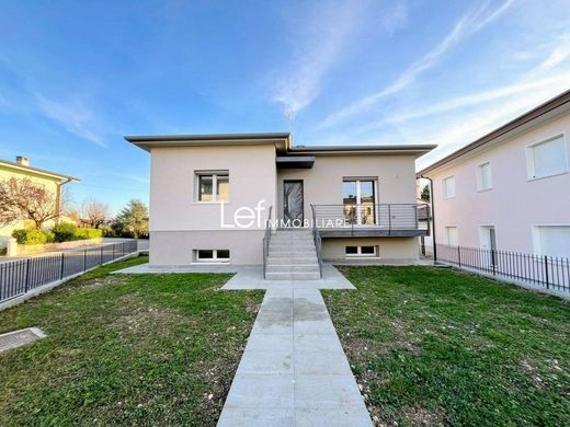 Willa w Pieve di Soligo, Provincia di Treviso