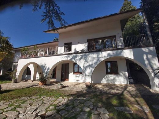 Villa in Perugia, Provincia di Perugia