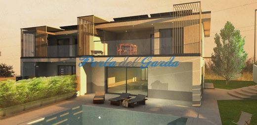 빌라 / Castelnuovo del Garda, Provincia di Verona