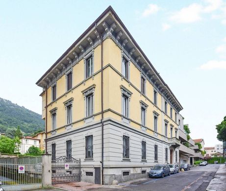 Appartement in Como, Provincia di Como