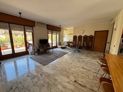 Piso / Apartamento en Milán, Lombardia