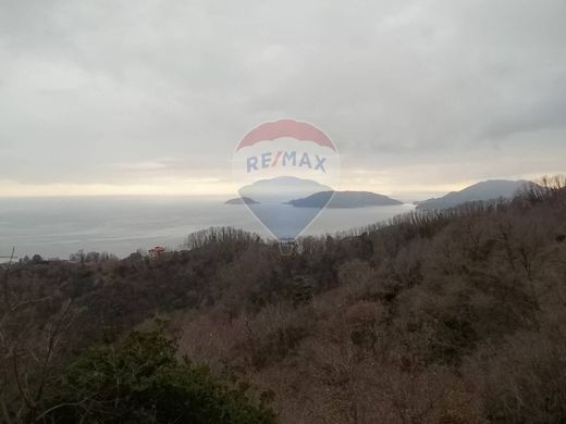 빌라 / Arcola, Provincia di La Spezia