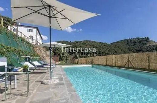 Загородный Дом, Vecchiano-Nodica, Province of Pisa