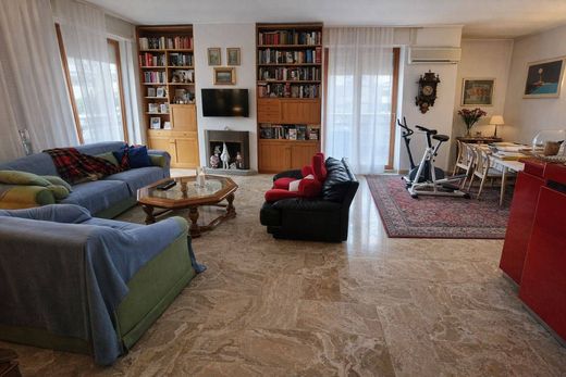 Apartment in Milan, Lombardy