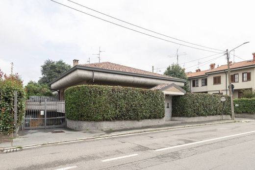 Villa à Cornaredo, Milan