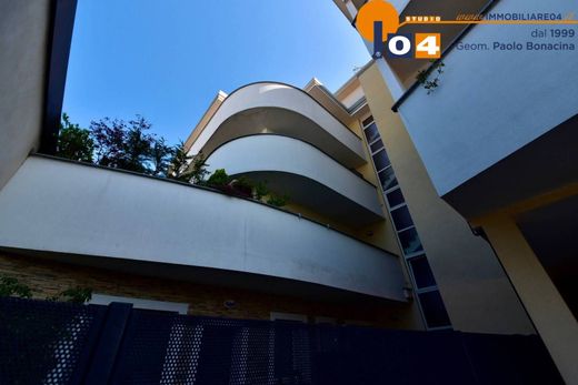 Ático en Barlassina, Provincia di Monza e della Brianza