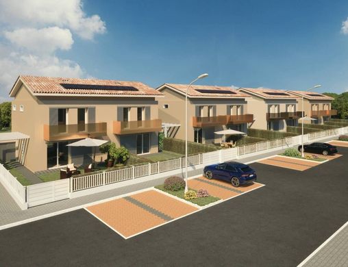 Luxury home in Cascina, Pisa