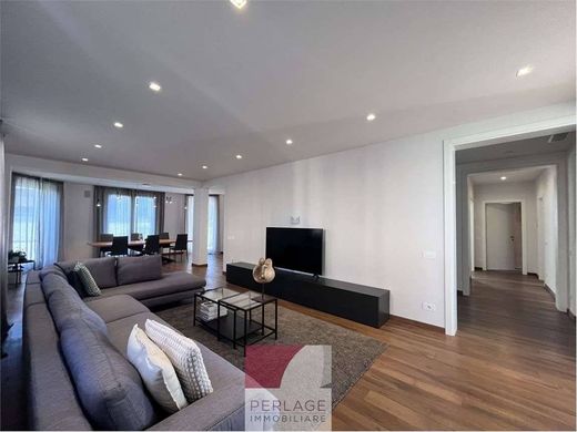 Villa en Sommariva del Bosco, Provincia di Cuneo