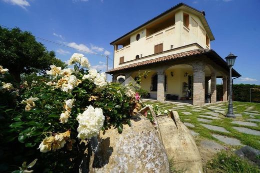 Villa a Tortona, Alessandria