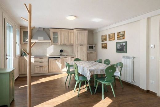 Piso / Apartamento en Funes - Villnoess, Bolzano